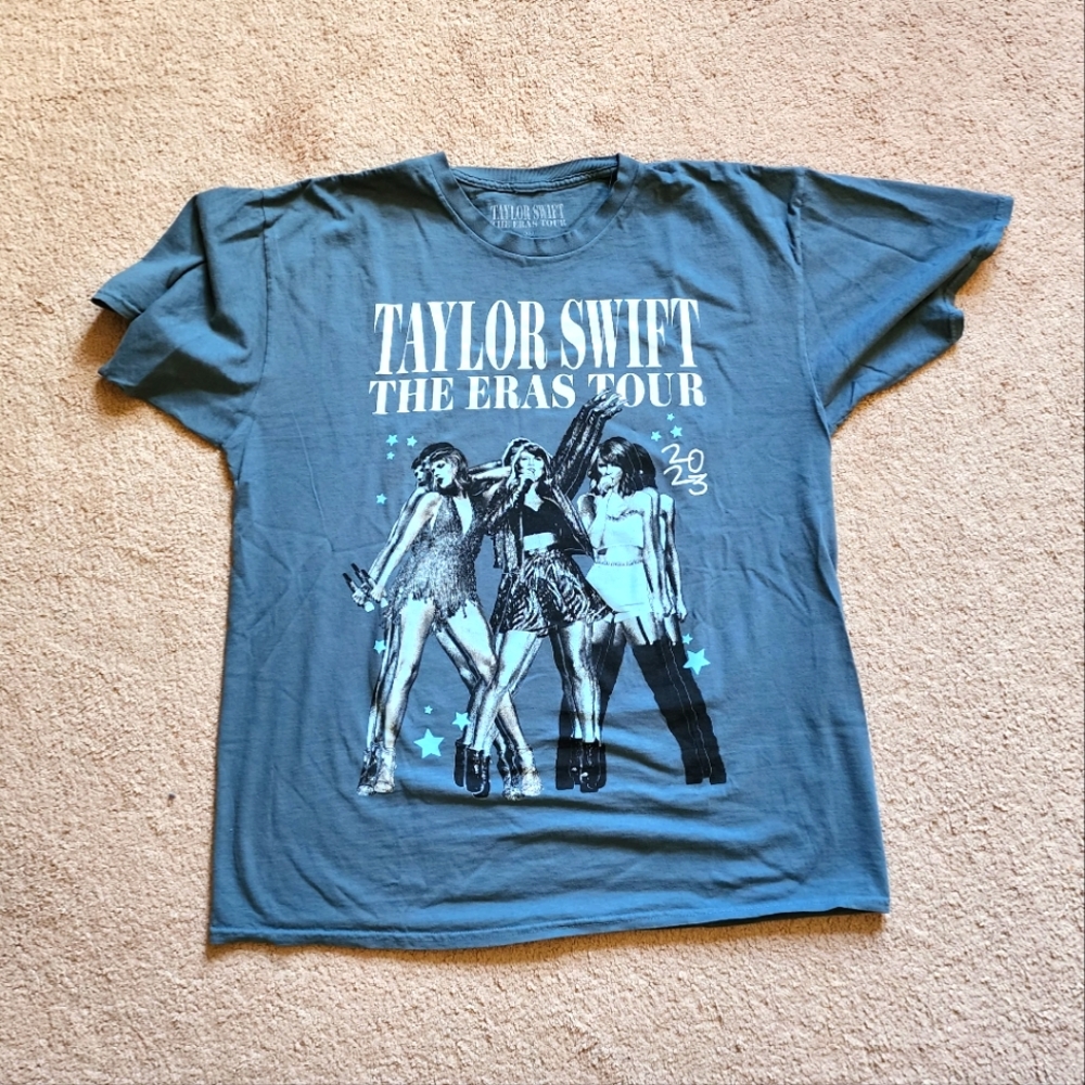 Unworn Taylor Swift Eras Tour t-shirt